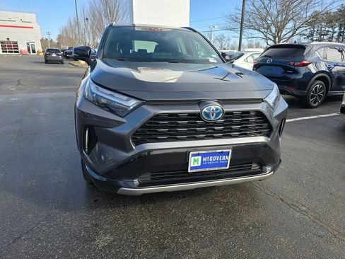 Used 2022 Toyota RAV4 XSE w/ XSE Grade Weather Package image 8