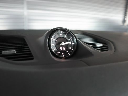 Used 2026 Porsche Cayenne S image 22