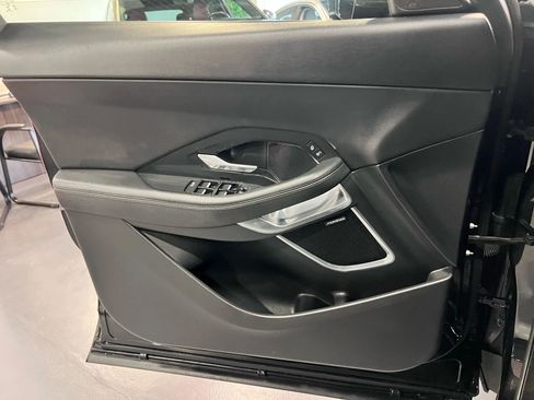 Used 2018 Jaguar E-PACE S image 19