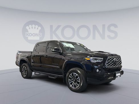 Used 2023 Toyota Tacoma TRD Sport AWD/4WD image 10