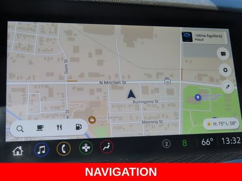 Used 2023 Buick Envision Essence AWD/4WD image 6