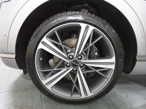 Used 2025 Genesis GV80 3.5T e-SC AWD/4WD image 39