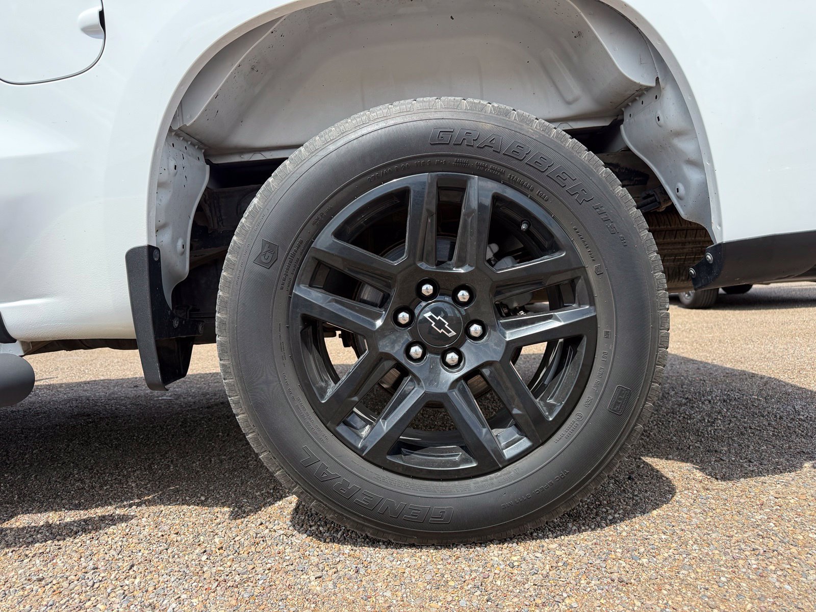 Used 2020 Chevrolet Silverado 1500 Custom w/ Rally Edition RWD image 15