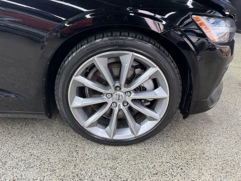 Used 2021 Volvo S60 T6 Momentum AWD/4WD image 40