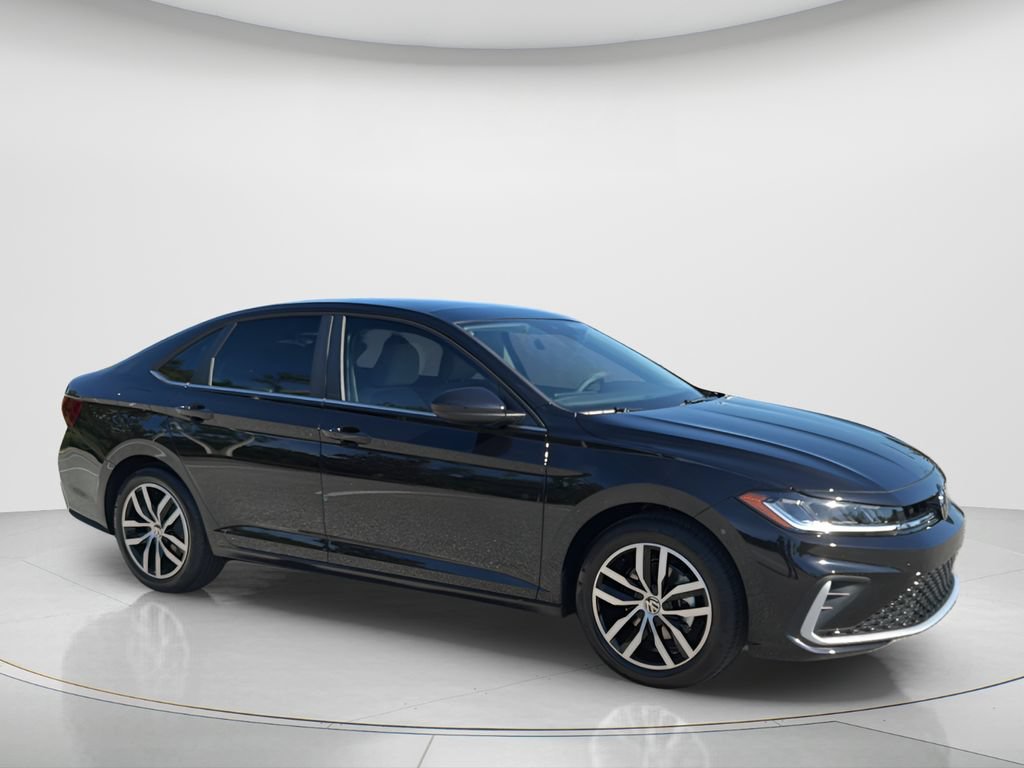 New 2027 Volkswagen Jetta SE FWD image 4