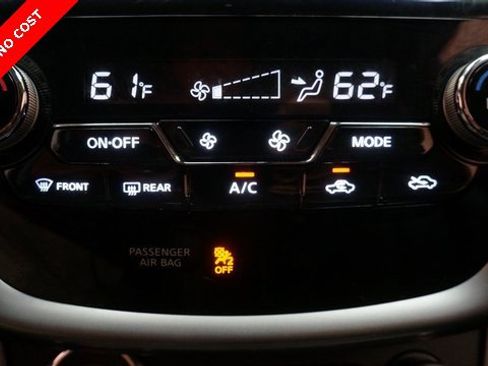 Used 2024 Nissan Murano SV w/ SV Midnight Edition Package image 18