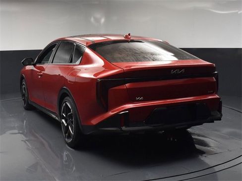 Certified 2025 Kia K4 GT-Line w/ GT-Line Premium Package image 6