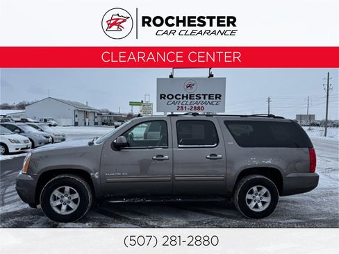 Used 2013 GMC Yukon XL SLT image 1