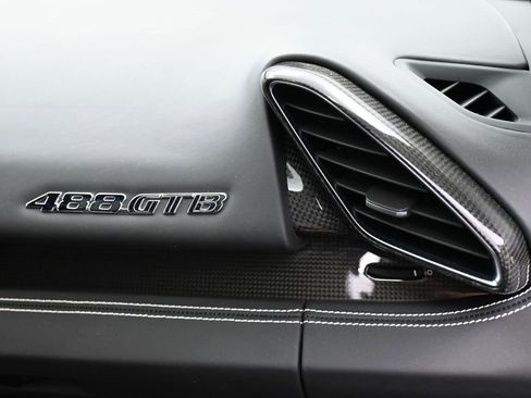 Used 2017 Ferrari 488 GTB image 34