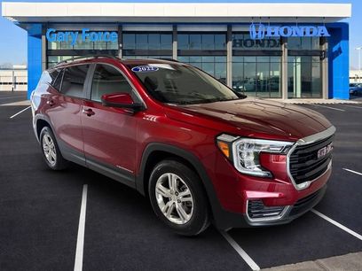 Used 2022 GMC Terrain SLE w/ Driver Convenience Package