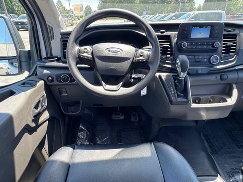 Used 2023 Ford Transit 250 Medium Roof AWD image 22