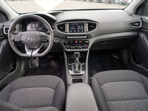 Used 2018 Hyundai Ioniq Blue image 25