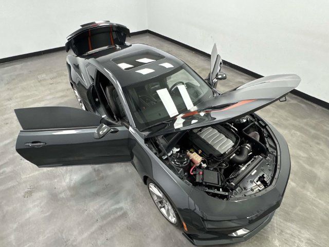 Used 2017 Chevrolet Camaro SS w/ 50th Anniversary Edition RWD image 14