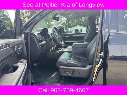 Used 2017 Toyota Tundra Platinum AWD/4WD image 10