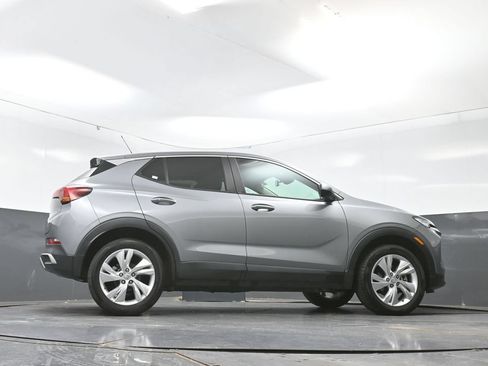 Used 2025 Buick Encore GX Preferred AWD/4WD image 50