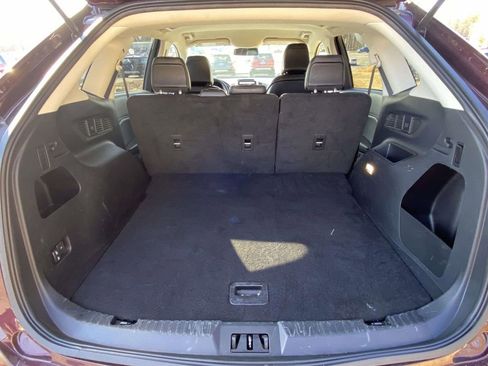 Used 2024 Ford Edge SEL image 29