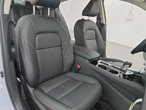 New 2025 Nissan Altima 2.5 SR w/ SR Premium Package image 10