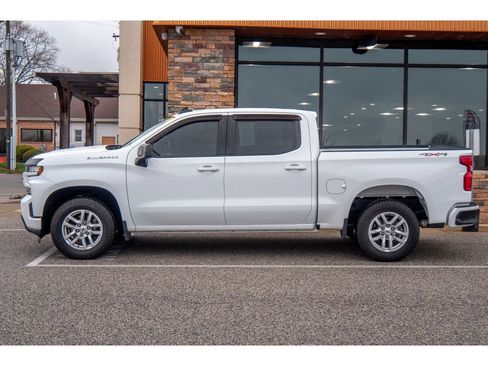 Used 2022 Chevrolet Silverado 1500 RST image 6