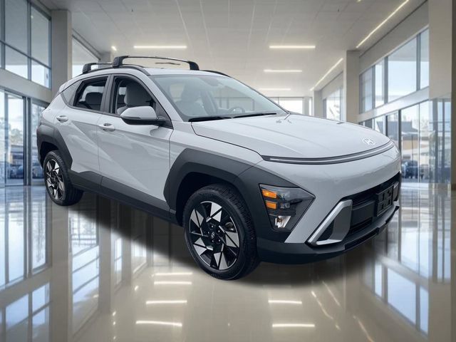Used 2024 Hyundai Kona SEL w/ Convenience Package AWD/4WD image 2