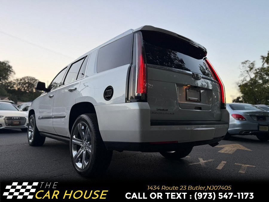 Used 2016 Cadillac Escalade Platinum AWD/4WD image 4