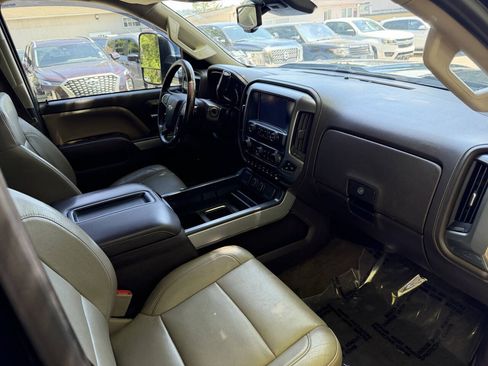 Used 2015 Chevrolet Silverado 2500 LTZ AWD/4WD image 18