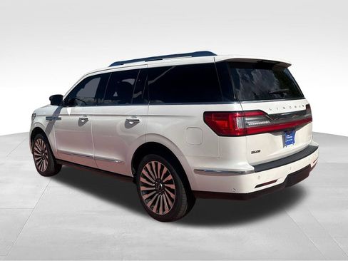 Used 2018 Lincoln Navigator Reserve w/ Technology Package AWD/4WD image 6
