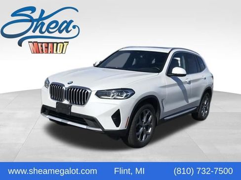 Used 2023 BMW X3 xDrive30i AWD/4WD image 1