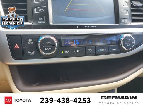 Used 2016 Toyota Highlander Limited image 31