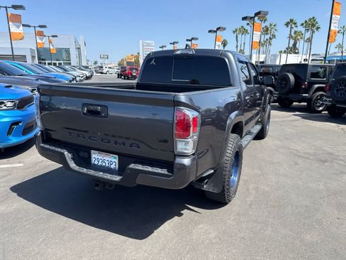 Used 2021 Toyota Tacoma TRD Sport w/ TRD Premium Sport Package RWD image 14
