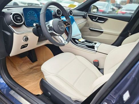 New 2026 Mercedes-Benz C 300 4MATIC Sedan image 18