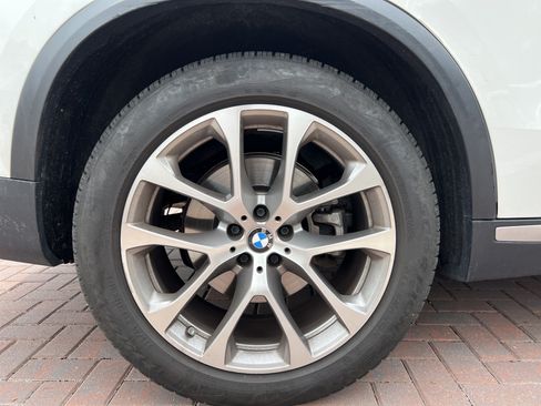 Used 2024 BMW X5 sDrive40i w/ Premium Package RWD image 13