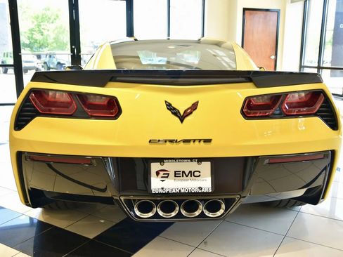 Used 2014 Chevrolet Corvette Stingray Coupe w/ 2LT Preferred Equipment Group RWD image 5