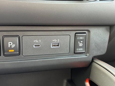 New 2026 Nissan Frontier PRO-4X w/ Pro-4x Convenience Package AWD/4WD image 16