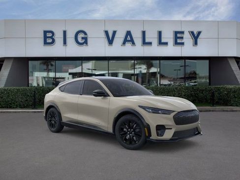 New 2026 Ford Mustang Mach-E Premium w/ Sport Appearance Package AWD/4WD image 7