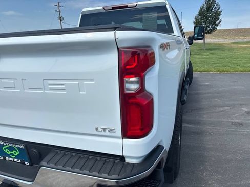 Certified 2024 Chevrolet Silverado 3500 LTZ AWD/4WD image 27