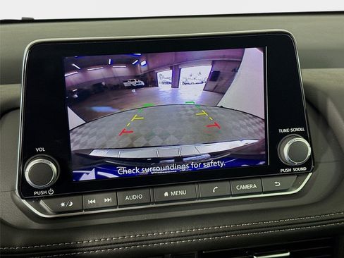 Certified 2026 Nissan Rogue SV w/ Cold Weather Package FWD image 15