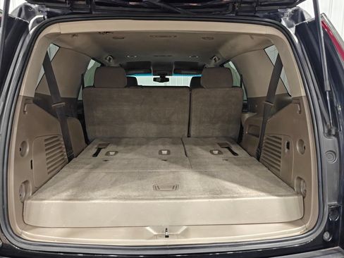 Used 2019 Chevrolet Tahoe LS AWD/4WD image 30