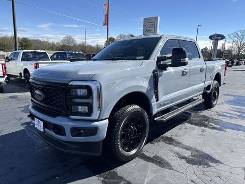 New 2026 Ford F250 Lariat w/ Black Appearance Package image 2