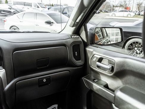 Used 2019 GMC Sierra 1500 4x4 Crew Cab w/ Trailering Package image 13