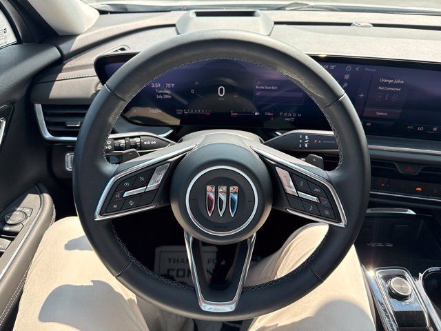 Used 2025 Buick Envision Preferred AWD/4WD image 17