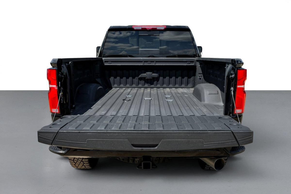 Used 2025 Chevrolet Silverado 2500 ZR2 w/ Technology Package AWD/4WD image 62