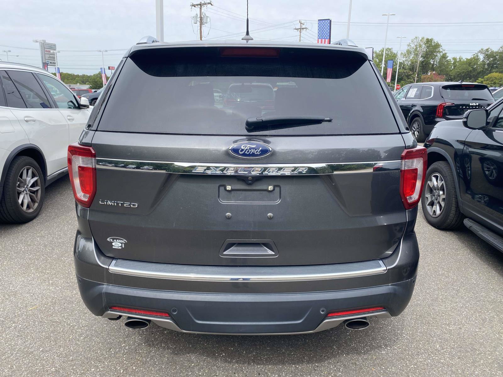 Used 2018 Ford Explorer Limited FWD image 7