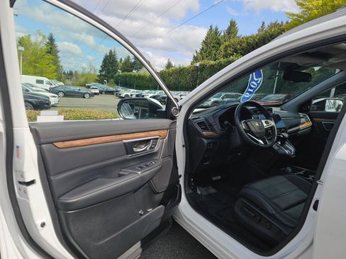 Used 2019 Honda CR-V Touring image 20