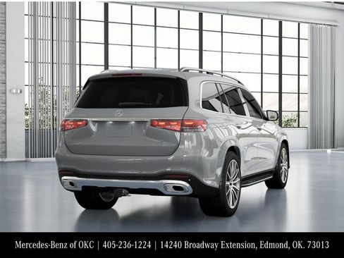 New 2026 Mercedes-Benz GLS 580 4MATIC image 23