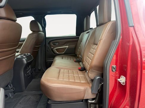 Used 2020 Nissan Titan Platinum Reserve w/ Moonroof Package image 13