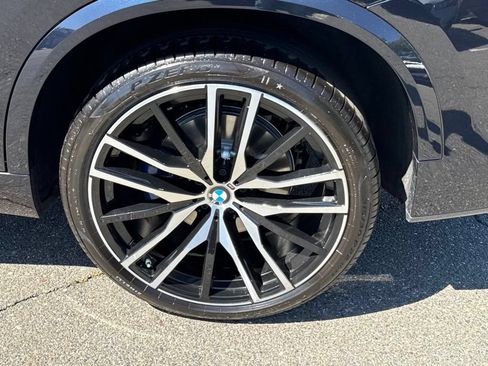 Used 2026 BMW X5 sDrive40i w/ M Sport Package RWD image 14