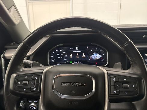 Used 2023 GMC Sierra 1500 Denali w/ Denali Reserve Package AWD/4WD image 15