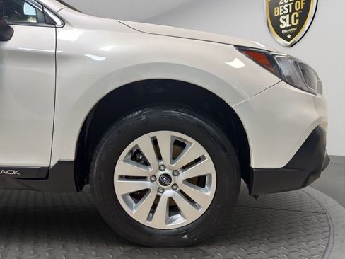 Used 2019 Subaru Outback 2.5i image 25