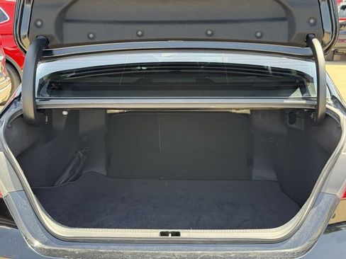 Used 2022 Toyota Camry LE FWD image 29