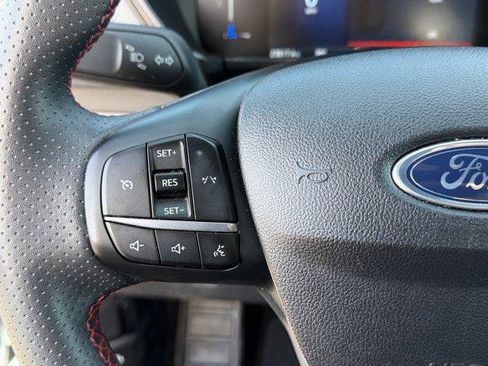 Used 2024 Ford Escape ST-Line image 33